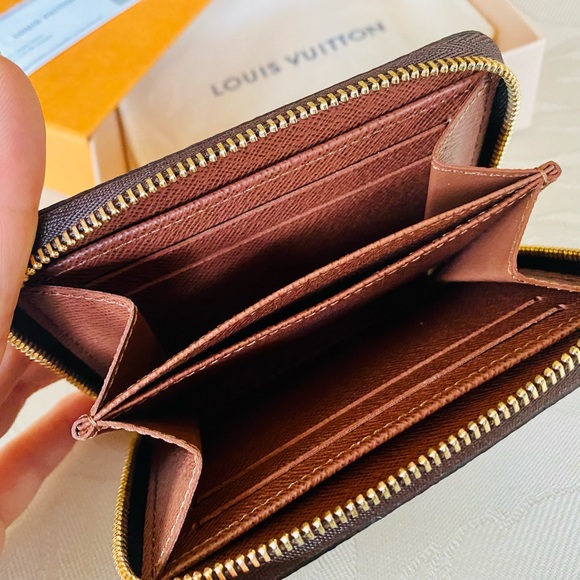COPY - Louis Vuitton monogram zippy coin wallet - Picture 4 of 7
